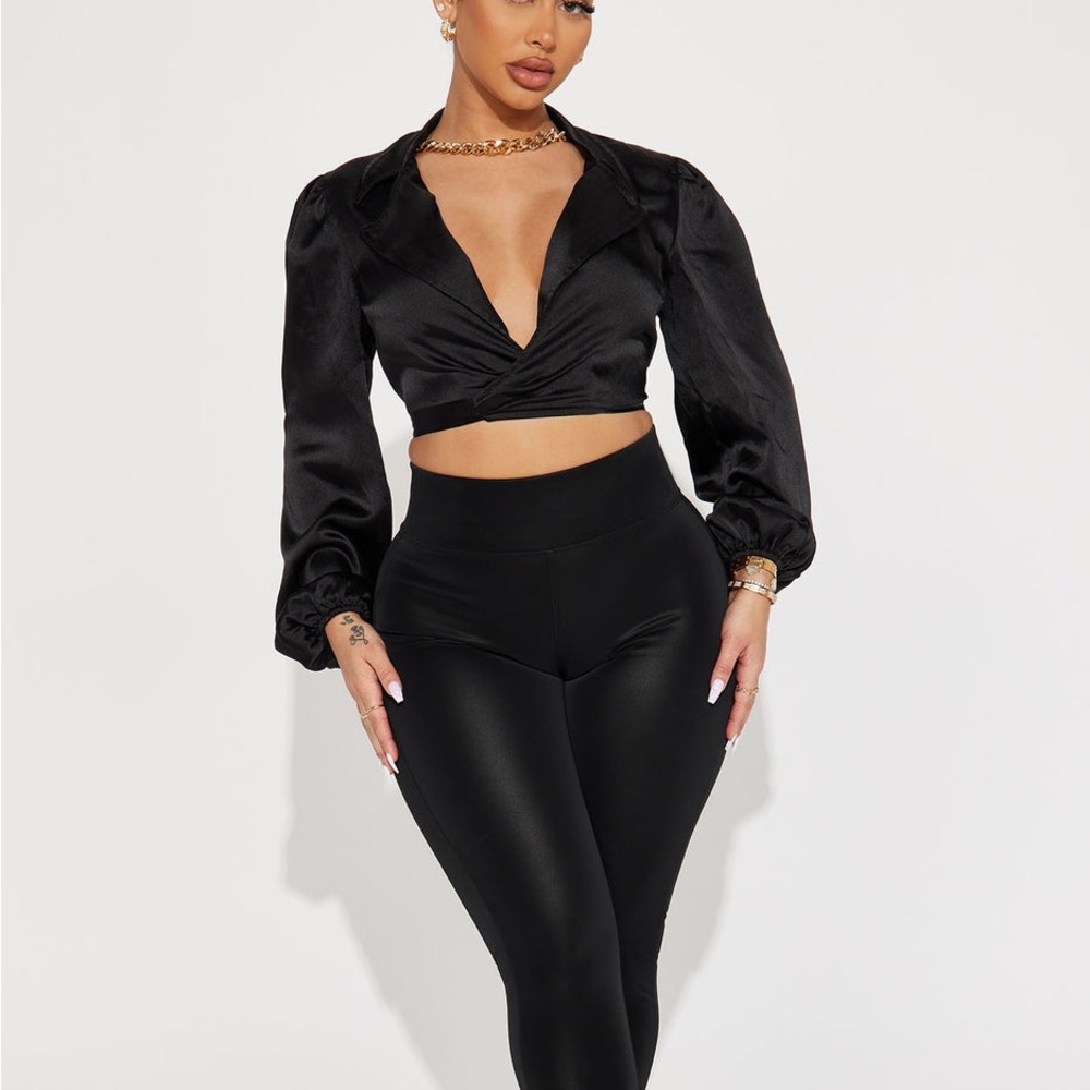 (A5) Fashion Nova Layne Satin wrap cropped black top, Size M